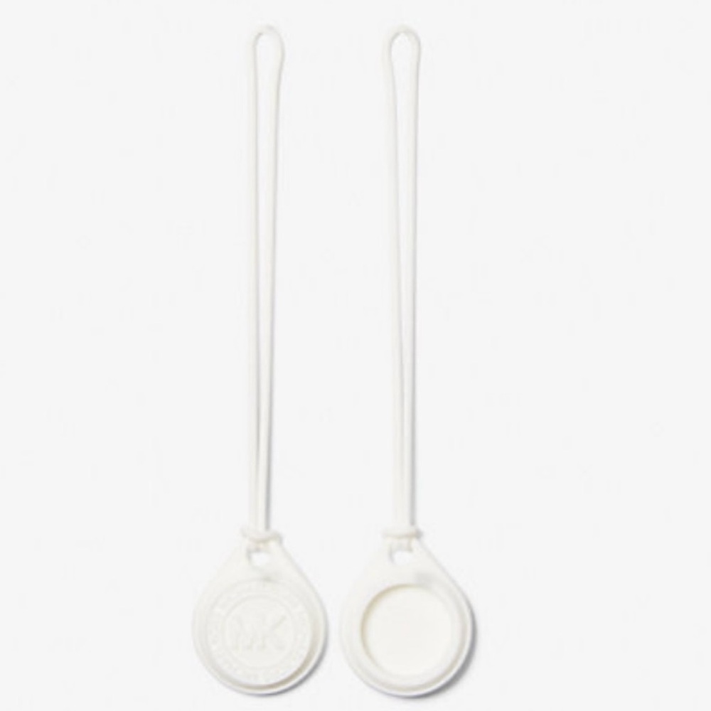 NEW Michael Kors 2 Pack Logo Embossed Case for Apple AirTag® Bright White